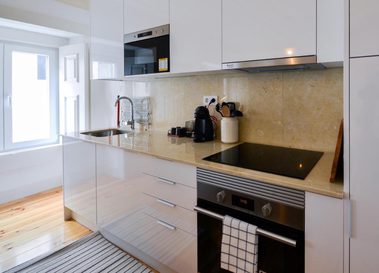 Sunny And Stylish Apartment - 11 Min To The Center ลิสบอน ภายนอก รูปภาพ